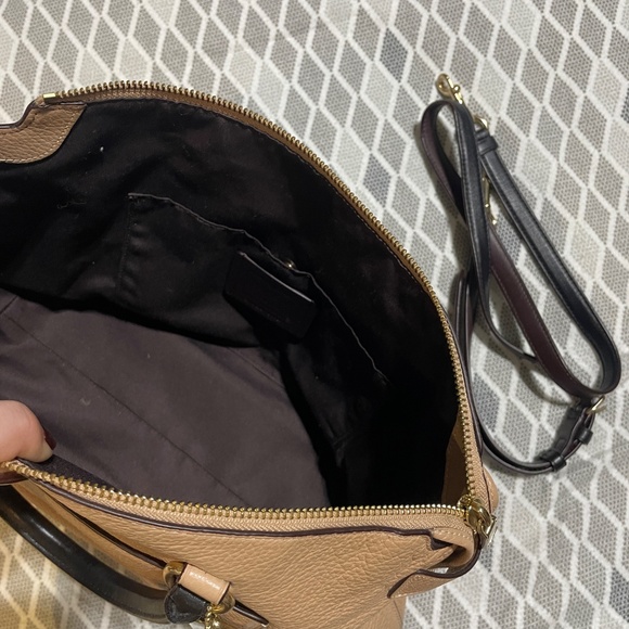 Peach Coach Handbag with Gold Hardware and Brown handles - Picture 5 of 7